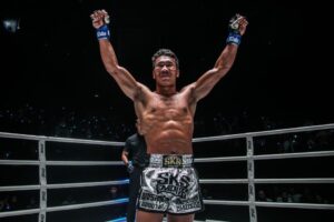 ชกน็อกเอาต์