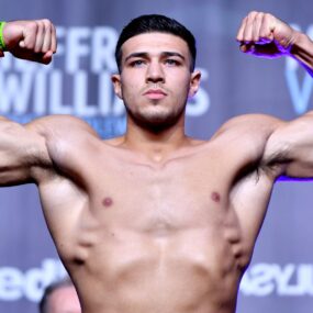 ไม่มีใครแตกค่าย